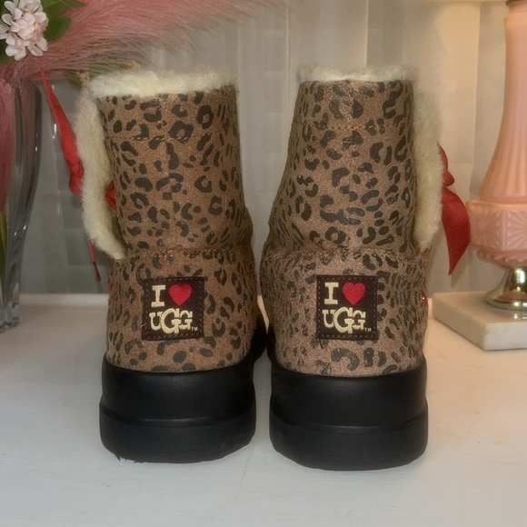 I Heart UGG Cheetah Print Bootie 8 - Picture 3 of 5